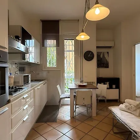 Centocelle Charm Easy Metro To Sights Apartment Rome